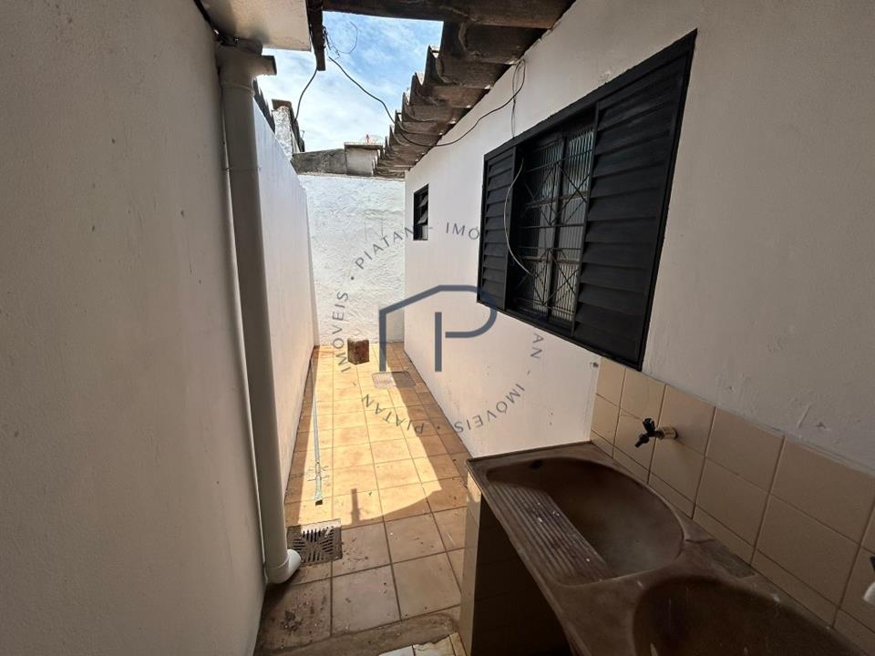 QR 414 Conjunto 14 - Aluga-se Casa com 2 quartos na QR 414 em Samambaia Norte/DF — foto 10