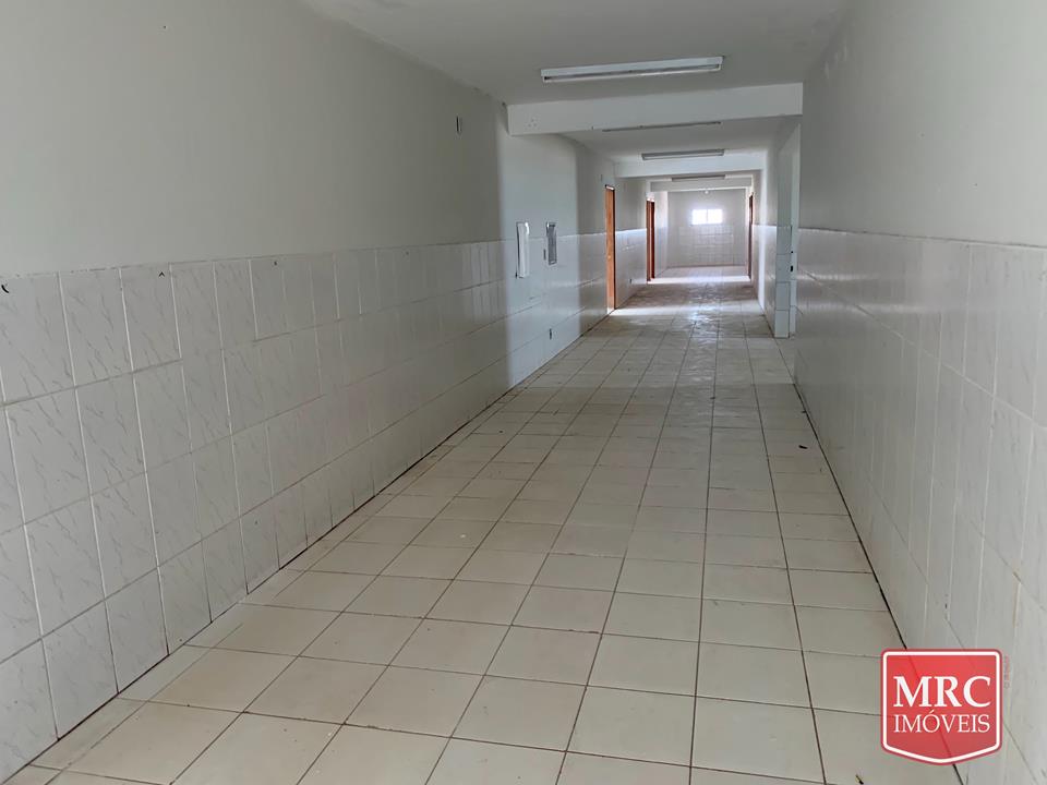 CL 201 - Loja/Galpão 1.600M2 COM AMPLO ESTACIONAMENTO INTERNO — foto 10