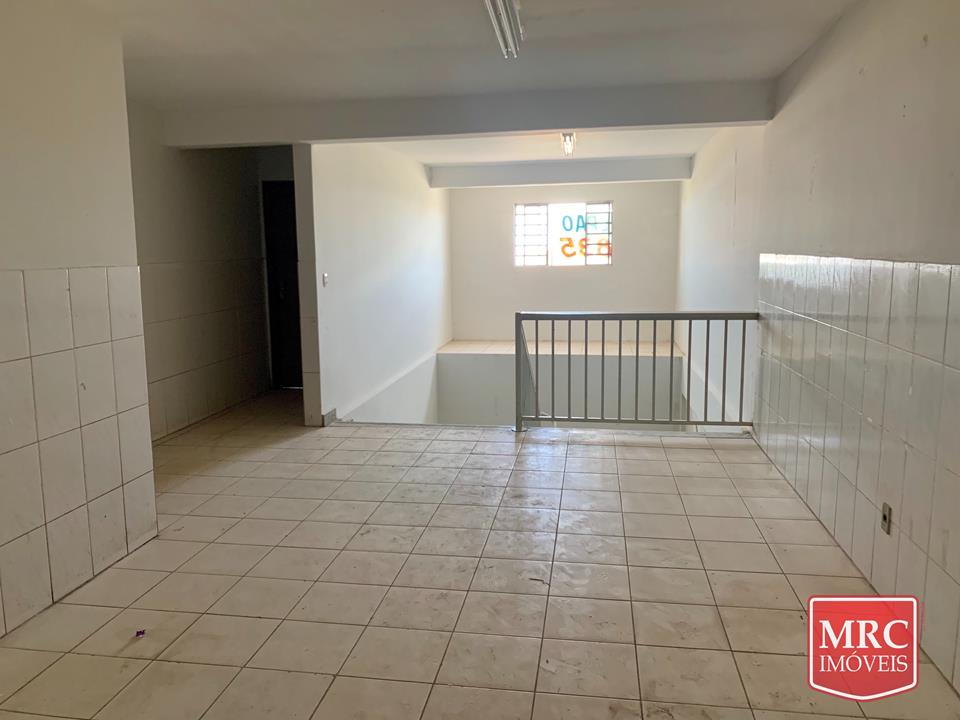 CL 201 - Loja/Galpão 1.600M2 COM AMPLO ESTACIONAMENTO INTERNO — foto 7