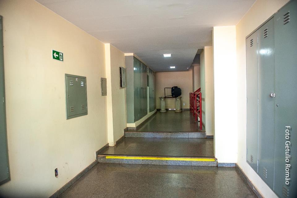 CLN 116 Bloco E - CLN 116 Loja no Setor hospitalar Asa Norte com 626 metros — foto 10
