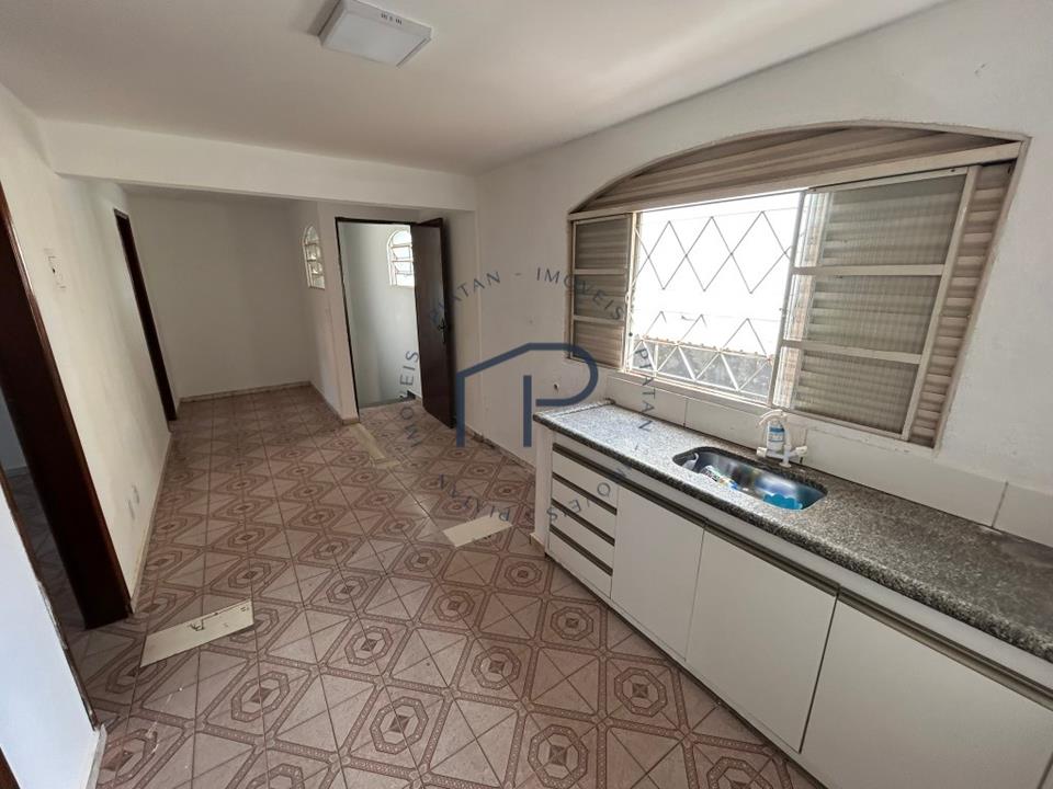 QNA 19 - Aluga-se Apartamento de 3 Quartos em Taguatinga Norte/DF — foto 2