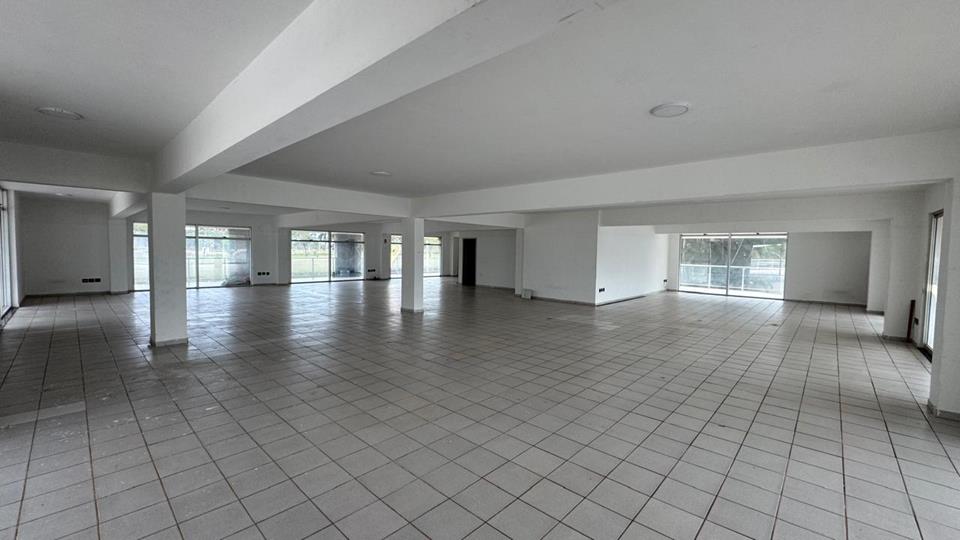 SAFS Quadra (Setor de Administração Federal Sul) - PREDIO SAFS COM 2.590M2 PARA LOCAÇÃO NA PRAÇA PORTUGAL AO LADO DA EMBAIXADA AMERICANA SAS SUL — foto 19