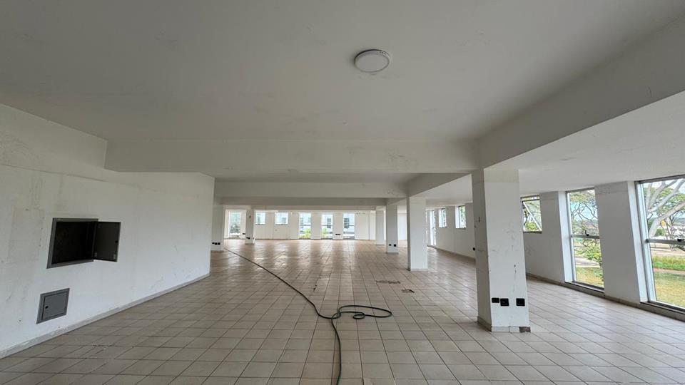 SAFS Quadra (Setor de Administração Federal Sul) - PREDIO SAFS COM 2.590M2 PARA LOCAÇÃO NA PRAÇA PORTUGAL AO LADO DA EMBAIXADA AMERICANA SAS SUL — foto 44
