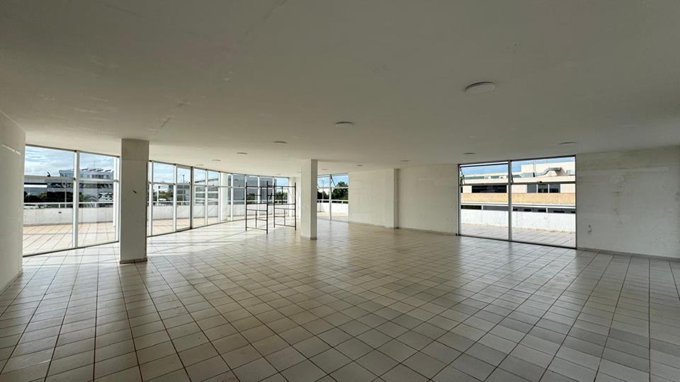 SAFS Quadra (Setor de Administração Federal Sul) - PREDIO SAFS COM 2.590M2 PARA LOCAÇÃO NA PRAÇA PORTUGAL AO LADO DA EMBAIXADA AMERICANA SAS SUL — foto 16