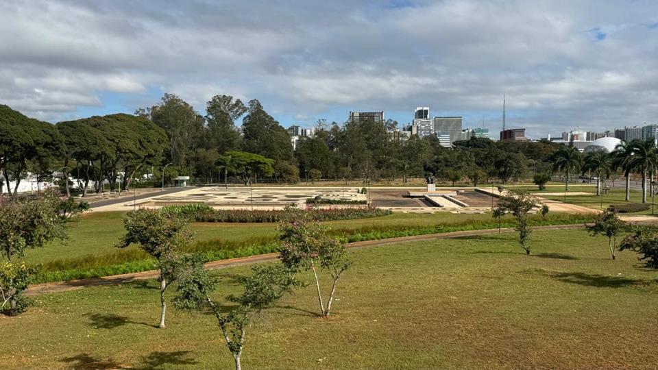 SAFS Quadra (Setor de Administração Federal Sul) - PREDIO SAFS COM 2.590M2 PARA LOCAÇÃO NA PRAÇA PORTUGAL AO LADO DA EMBAIXADA AMERICANA SAS SUL — foto 64