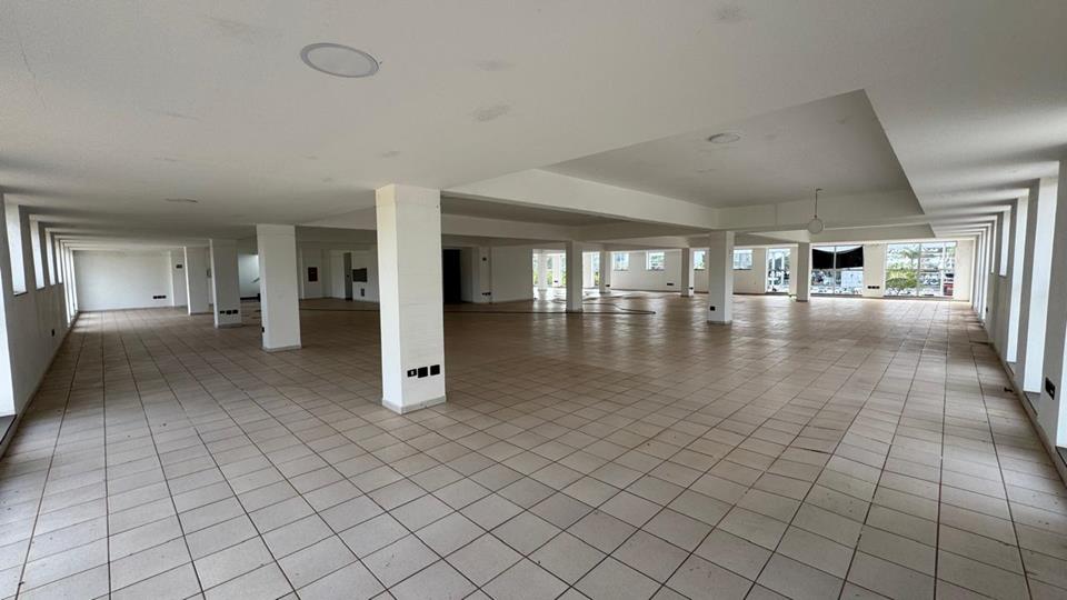 SAFS Quadra (Setor de Administração Federal Sul) - PREDIO SAFS COM 2.590M2 PARA LOCAÇÃO NA PRAÇA PORTUGAL AO LADO DA EMBAIXADA AMERICANA SAS SUL — foto 33