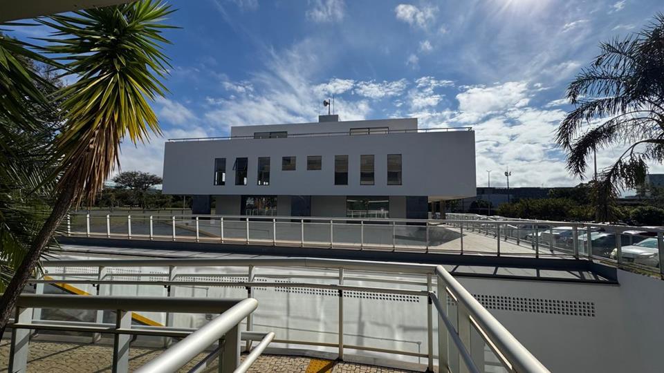 SAFS Quadra (Setor de Administração Federal Sul) - PREDIO SAFS COM 2.590M2 PARA LOCAÇÃO NA PRAÇA PORTUGAL AO LADO DA EMBAIXADA AMERICANA SAS SUL — foto 77