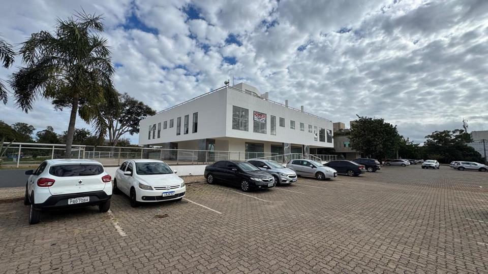 SAFS Quadra (Setor de Administração Federal Sul) - PREDIO SAFS COM 2.590M2 PARA LOCAÇÃO NA PRAÇA PORTUGAL AO LADO DA EMBAIXADA AMERICANA SAS SUL — foto 13