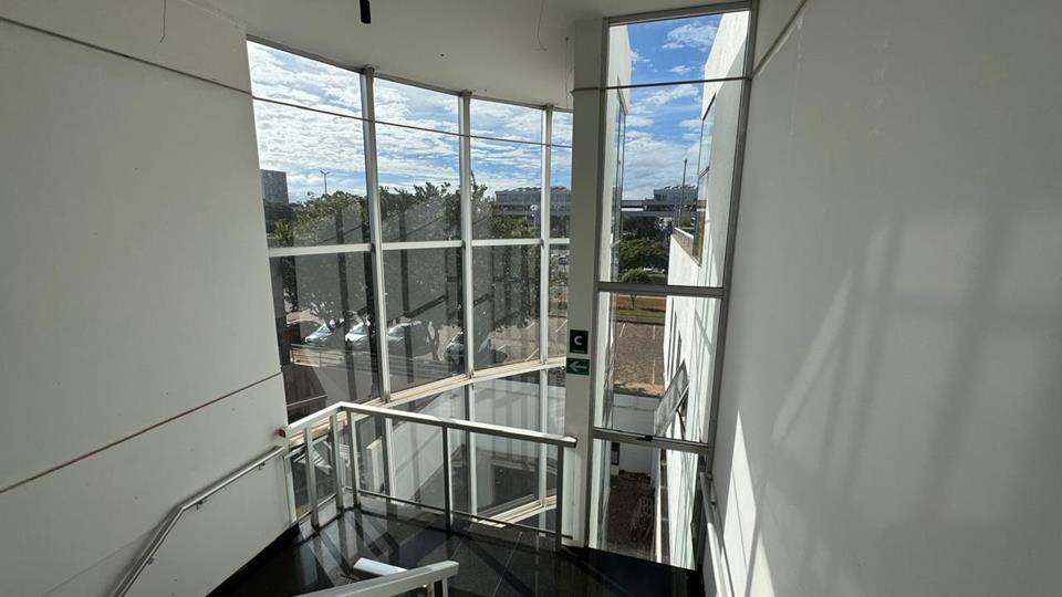 SAFS Quadra (Setor de Administração Federal Sul) - PREDIO SAFS COM 2.590M2 PARA LOCAÇÃO NA PRAÇA PORTUGAL AO LADO DA EMBAIXADA AMERICANA SAS SUL — foto 27