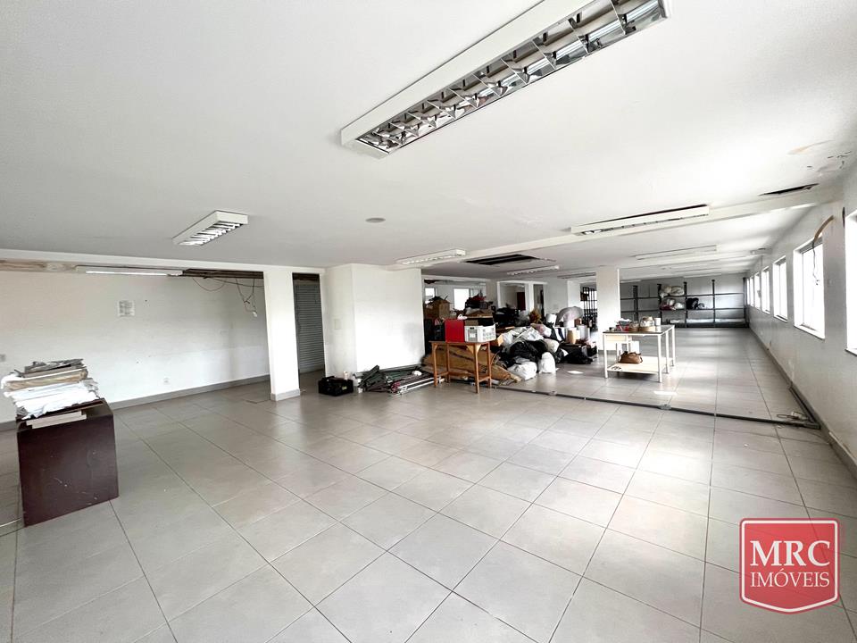 ADE Conjunto 28 - PRÉDIO - 1.350M2 - 3 ANDARES - EXCELENTE LOCALIZAÇÃO — foto 4