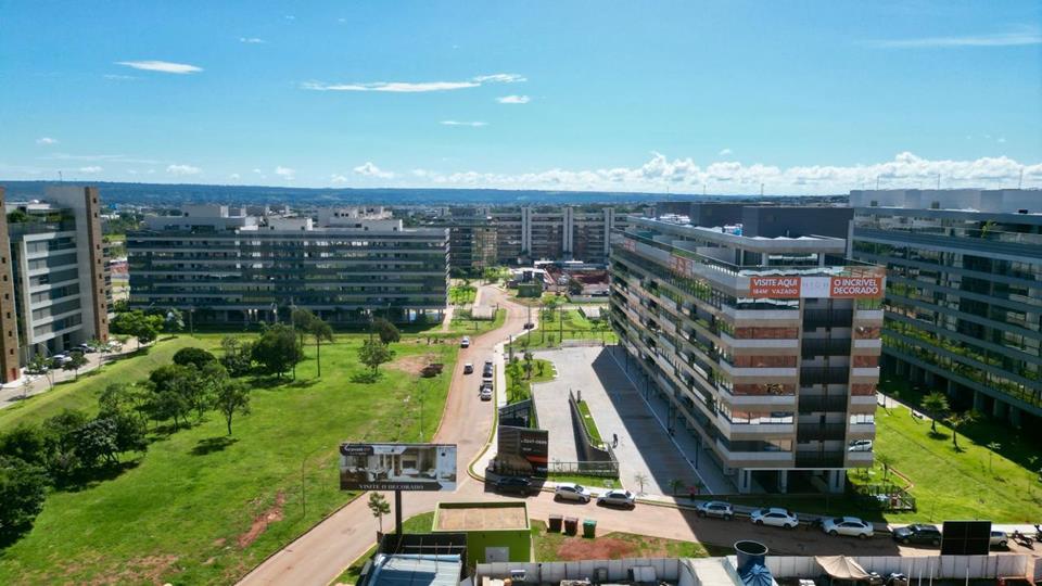 SQNW 304 Bloco F - apartamento 4 quartos no noroeste  sendo 4 suítes, elevador privativo, lazer completo com 4 vagas altíssimo padrão ao lado do parque Burle Marx high design a venda — foto 7