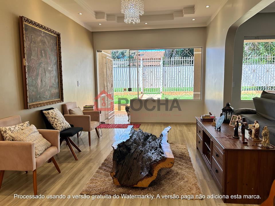 Quadra 13 - Quadra 13 (Sobradinho) - Reformada, com 04 quartos, lote de 525 m² — foto 4