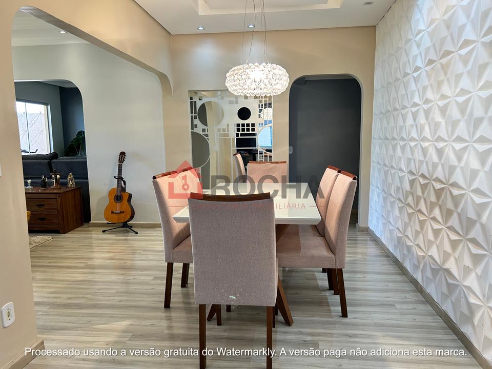 Quadra 13 - Quadra 13 (Sobradinho) - Reformada, com 04 quartos, lote de 525 m² — foto 6