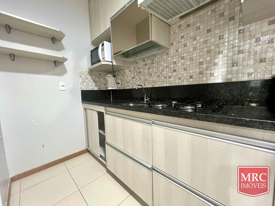 SCRN 704/705 Bloco B - MOBILIADO COM ELEVADOR E 2 VAGAS NA GARAGEM — foto 10