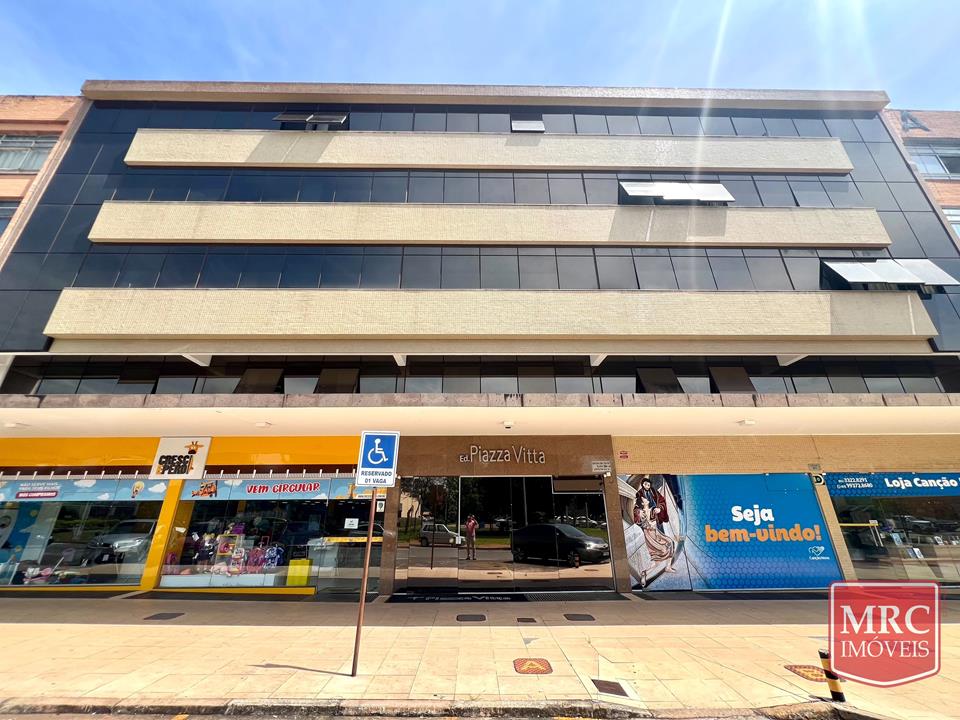 SCRN 704/705 Bloco B - MOBILIADO COM ELEVADOR E 2 VAGAS NA GARAGEM — foto 15