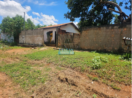 H - Vende-se Casa com 2 quartos em Águas Lindas - GO 
