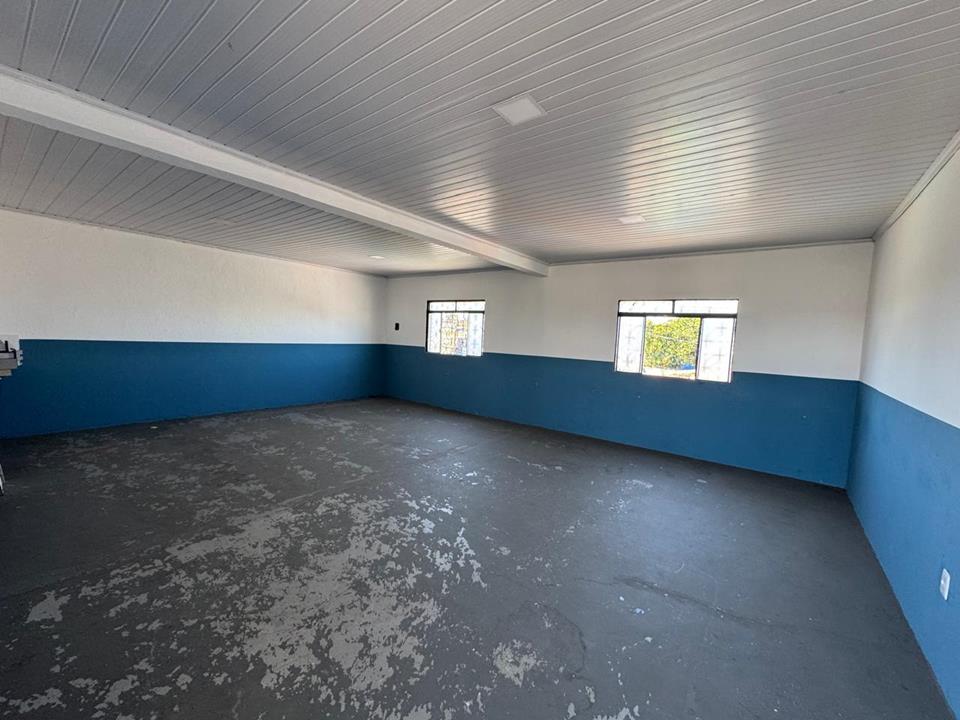 SQ 15 Q 11 L 20 CIDADE OCIDENTAL - PREDIO COM 12 SALA, BANHEIROS COLETIVOS, PATIO INTERNO, AREA PARA LANCHONETE alugo — foto 8