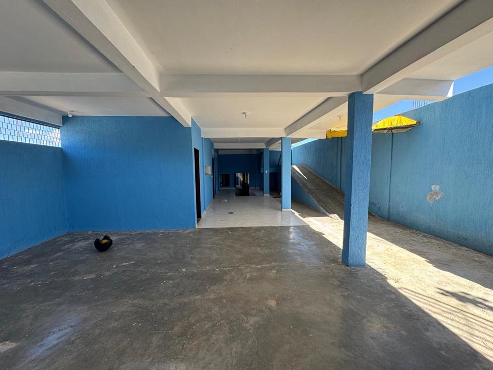 SQ 15 Q 11 L 20 CIDADE OCIDENTAL - PREDIO COM 12 SALA, BANHEIROS COLETIVOS, PATIO INTERNO, AREA PARA LANCHONETE alugo — foto 23