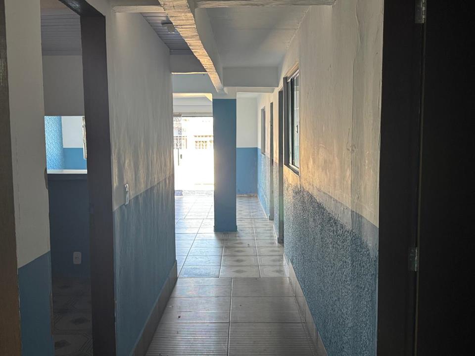 SQ 15 Q 11 L 20 CIDADE OCIDENTAL - PREDIO COM 12 SALA, BANHEIROS COLETIVOS, PATIO INTERNO, AREA PARA LANCHONETE alugo — foto 15