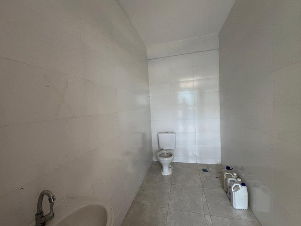 SQ 15 Q 11 L 20 CIDADE OCIDENTAL - PREDIO COM 12 SALA, BANHEIROS COLETIVOS, PATIO INTERNO, AREA PARA LANCHONETE alugo — foto 29