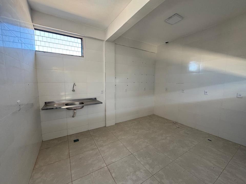 SQ 15 Q 11 L 20 CIDADE OCIDENTAL - PREDIO COM 12 SALA, BANHEIROS COLETIVOS, PATIO INTERNO, AREA PARA LANCHONETE alugo — foto 20