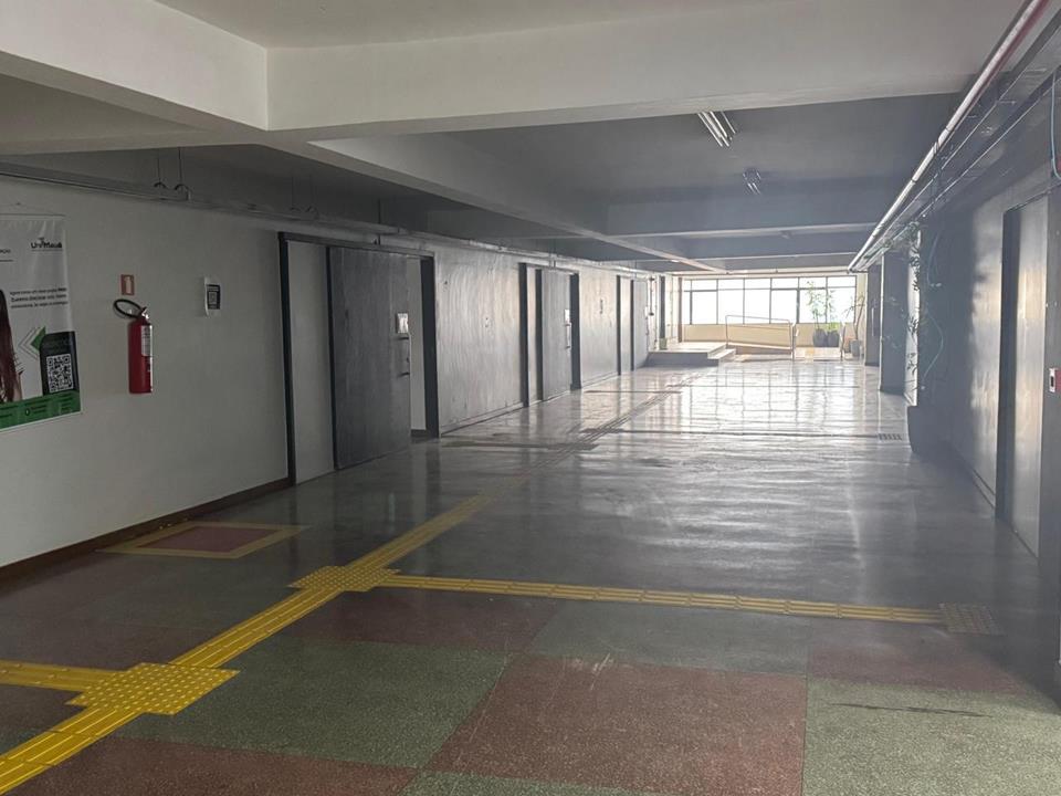 Setor D Sul (Comércio) - PREDIO COMERCIAL NO PISTAO SUL SETOR D SUL  GRANDE OPORTUNIDADE DE LOCAÇÃO EM FRENTE TAGUATINGA SHOPPINGCOM  3.735 m² — foto 2