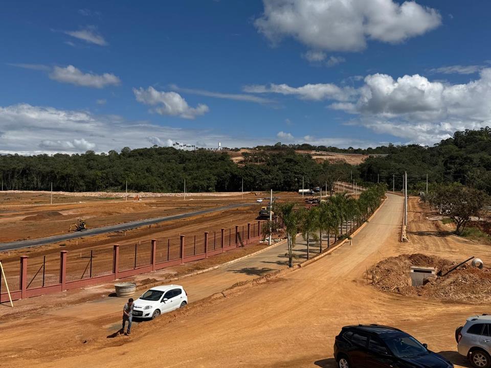 DF 140 JARDIM BOTANICOVenda de Lote em Condomínio Fechado de Alto Padrão Le Grand Jardin DF-140 Jardim Botânico - Venda de Lote em Condomínio Fechado de Alto Padrão Le Grand Jardin DF-140 Jardim Botânico — foto 17