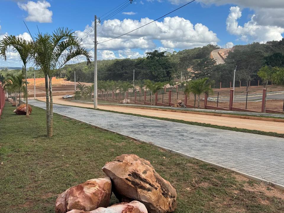 DF 140 JARDIM BOTANICOVenda de Lote em Condomínio Fechado de Alto Padrão Le Grand Jardin DF-140 Jardim Botânico - Venda de Lote em Condomínio Fechado de Alto Padrão Le Grand Jardin DF-140 Jardim Botânico — foto 30