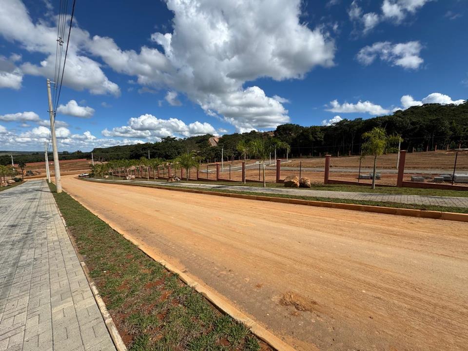 DF 140 JARDIM BOTANICOVenda de Lote em Condomínio Fechado de Alto Padrão Le Grand Jardin DF-140 Jardim Botânico - Venda de Lote em Condomínio Fechado de Alto Padrão Le Grand Jardin DF-140 Jardim Botânico — foto 10