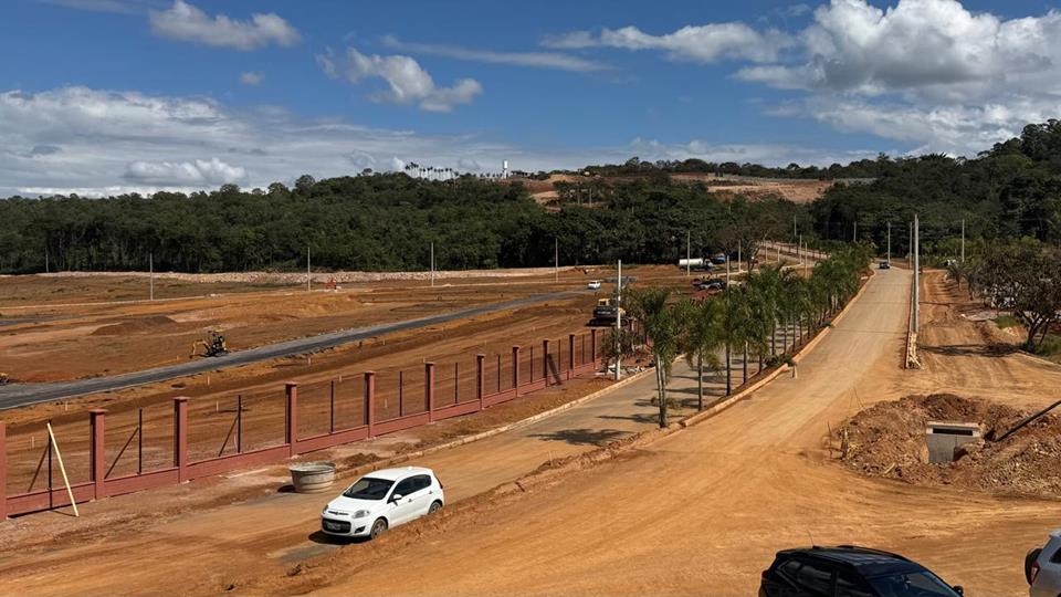 DF 140 JARDIM BOTANICOVenda de Lote em Condomínio Fechado de Alto Padrão Le Grand Jardin DF-140 Jardim Botânico - Venda de Lote em Condomínio Fechado de Alto Padrão Le Grand Jardin DF-140 Jardim Botânico — foto 22