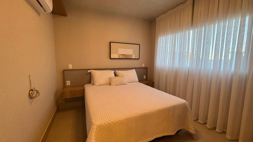 DF 140 JARDIM BOTANICO - Casa 3 quartos sendo 3 suites em condominio fechado vendo com altissimo padrão no Le grand Jardin no Jardim botanico pronta ou para entrega em ate 10 meses aceita financiamento — foto 6