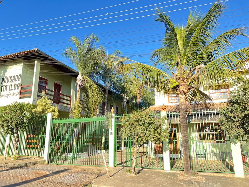 IPÊ - LINDA POUSADA A VENDA *500M DO CENTRO EM PIRENÓPOLIS-GO* — foto 2
