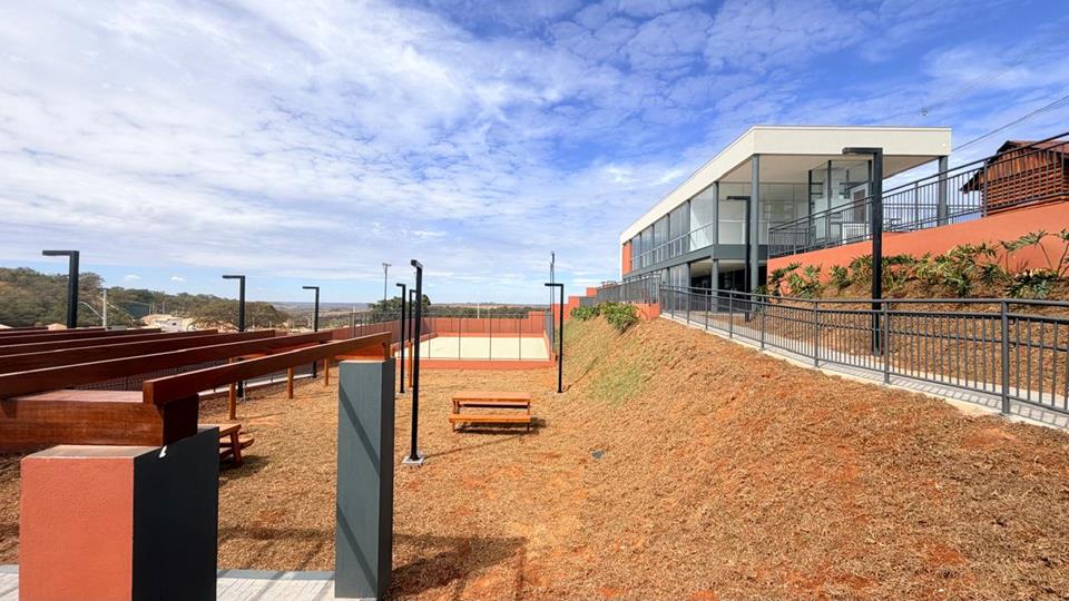 CONDONIO LE GRAND JARDIN  - TERRENO LOTE E CASAS NO  CONDONIO LE GRAND JARDIN  COM 336M2 A 750M2 A VENDA ESCRITURADO REGULARIZADO  — foto 32