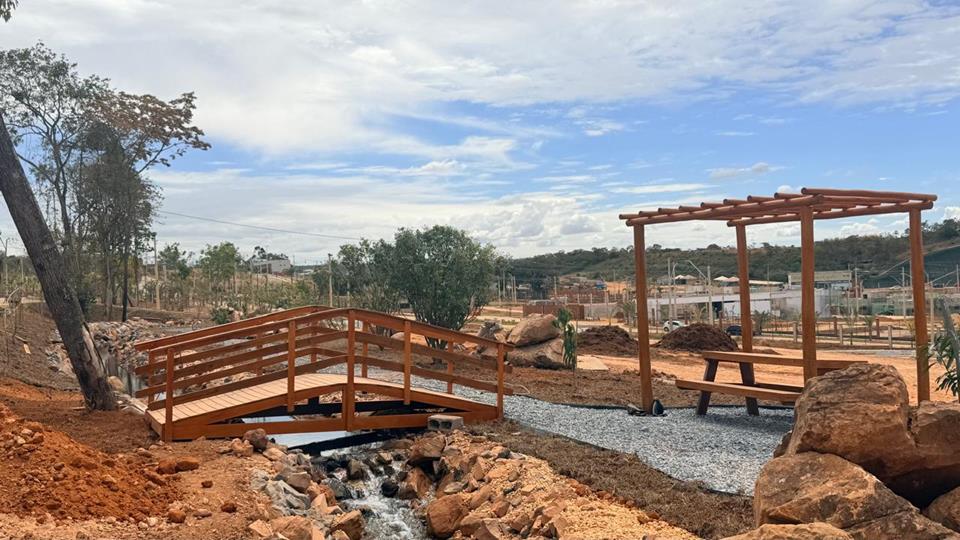 CONDONIO LE GRAND JARDIN  - TERRENO LOTE E CASAS NO  CONDONIO LE GRAND JARDIN  COM 336M2 A 750M2 A VENDA ESCRITURADO REGULARIZADO  — foto 10
