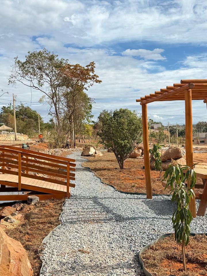 CONDONIO LE GRAND JARDIN  - TERRENO LOTE E CASAS NO  CONDONIO LE GRAND JARDIN  COM 336M2 A 750M2 A VENDA ESCRITURADO REGULARIZADO  — foto 14