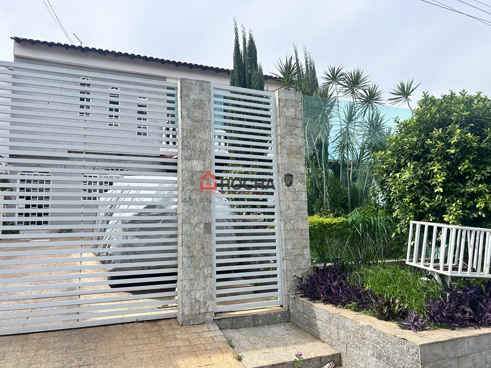 Quadra 2 - Quadra 2 (Sobradinho) - Vendo ou troco Casa com piscina — foto 1