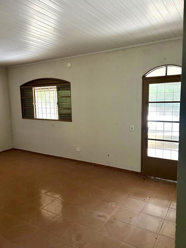 Núcleo Rural Almécegas  - CHACARÁ COM 6,1ha - CASA 250m2 - POMAR PRODUZINDO — foto 3