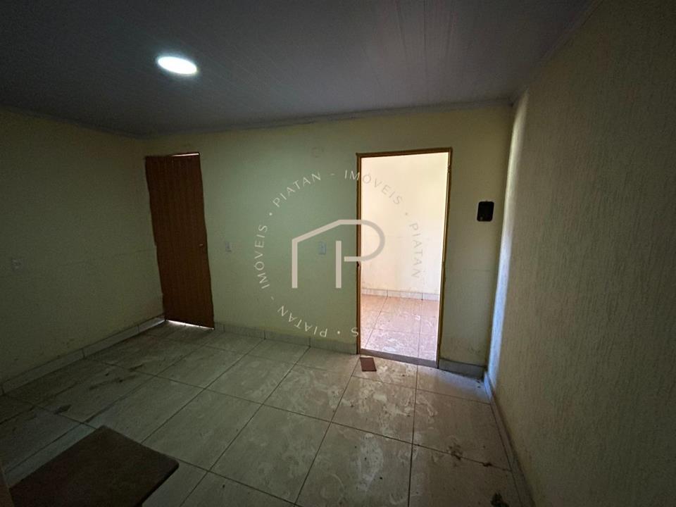JARDIM SANTANA  - Aluga-se Loja comercial + Casa de fundos em Águas Lindas/GO — foto 4