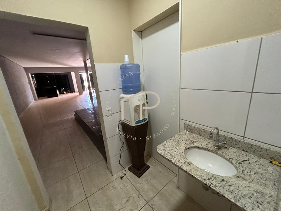 JARDIM SANTANA  - Aluga-se Loja comercial + Casa de fundos em Águas Lindas/GO — foto 3