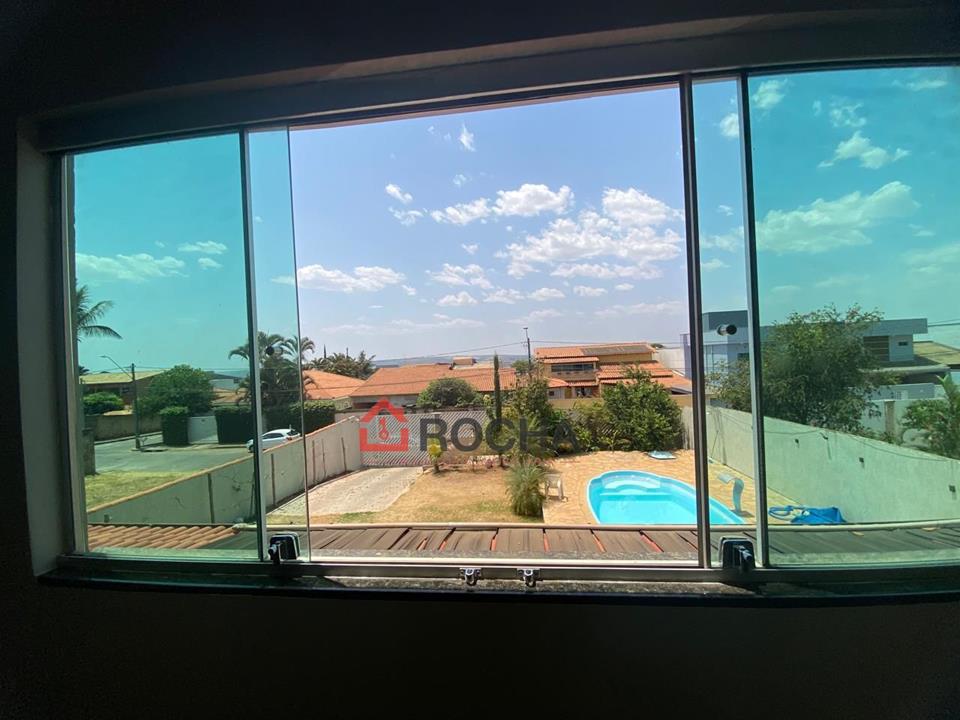 Condomínio RK - Condomínio RK - Lindo sobrado, vendo ou troco por casa térrea — foto 2