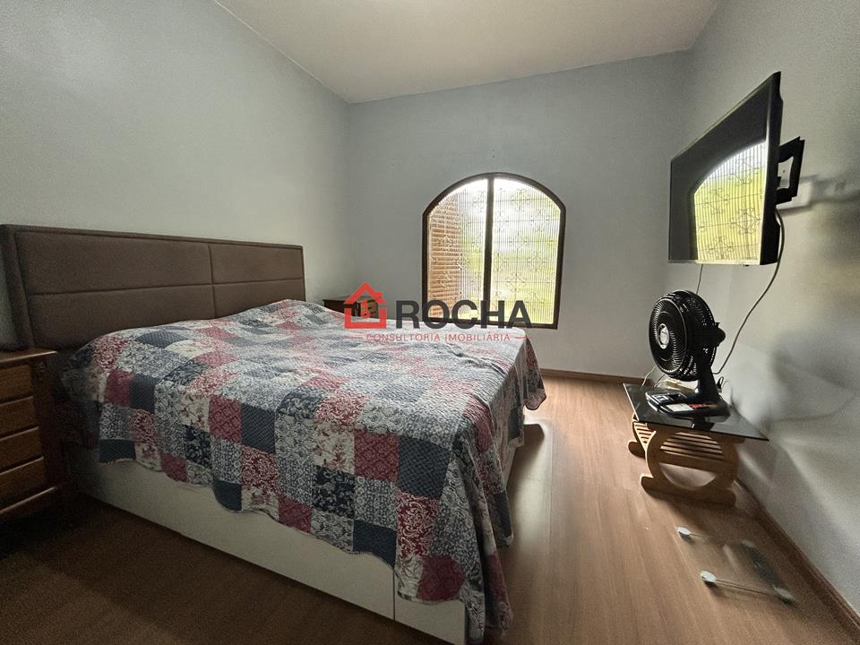 Quadra 4 - Quadra 4 Sobradinho - Ótima casa em lote de 525 m² — foto 13