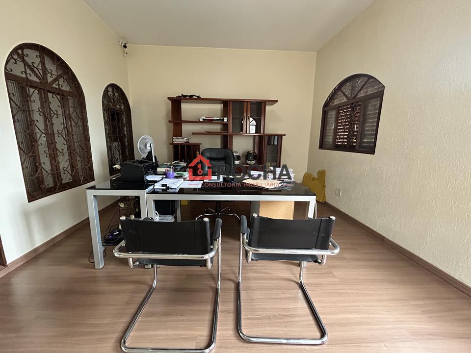 Quadra 4 - Quadra 4 Sobradinho - Ótima casa em lote de 525 m² — foto 11