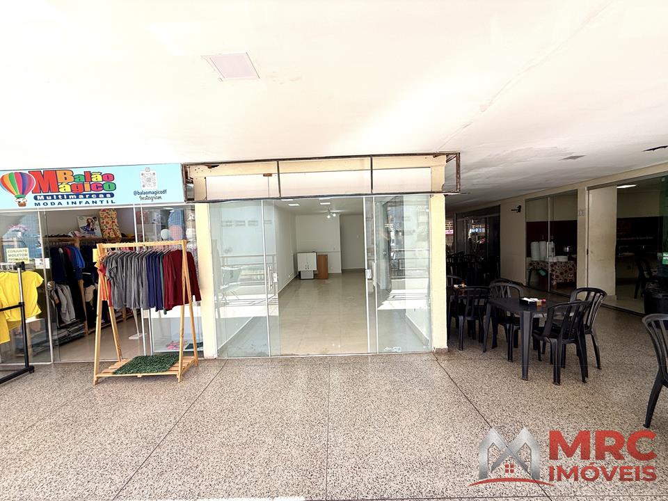 Avenida das Castanheiras - LOJA DE CANTO - 24M2 - EXCELENTE LOCALIZAÇÃO — foto 3
