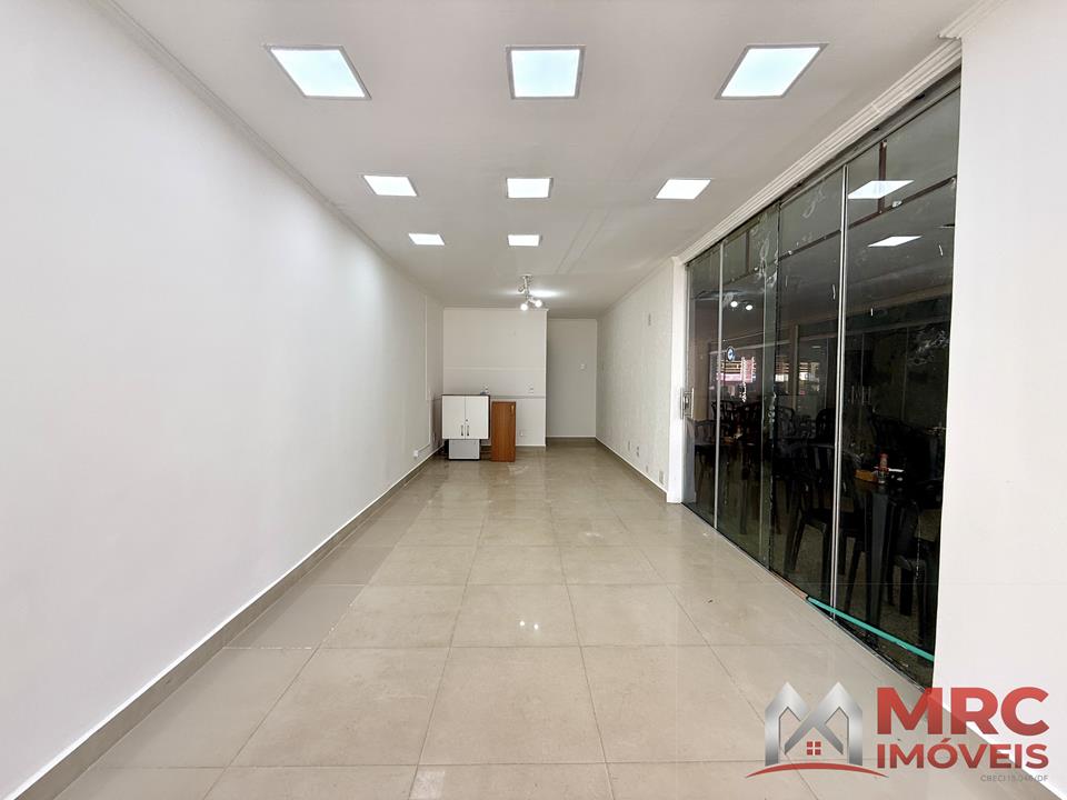 Avenida das Castanheiras - LOJA DE CANTO - 24M2 - EXCELENTE LOCALIZAÇÃO — foto 5