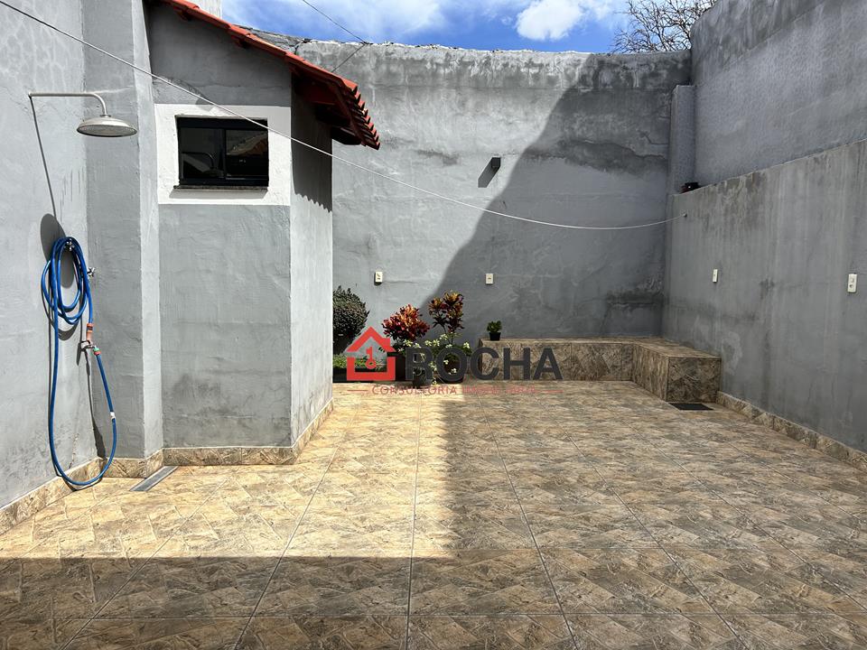 Quadra 2 - Quadra 2 - Casa reformada com armários, aceito financiamento e estudo troca — foto 21