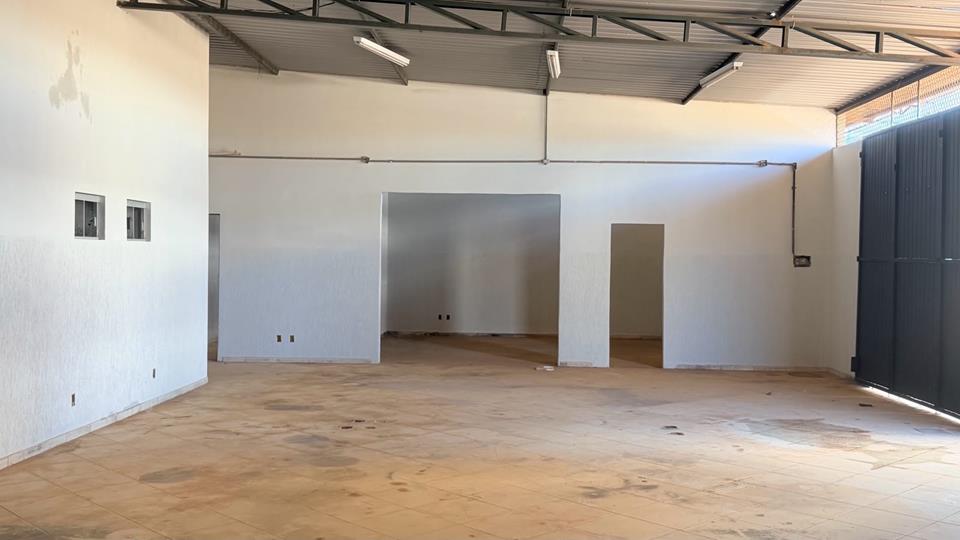 Quadra 7 Conjunto 7 - ALUGO LOJA DE ESQUINA NA ESTRUTURAL SETOR DE OFICINAS REFORMADA OTIMA PARA PADARIA, MERCADO, OFICINA, ETC — foto 7