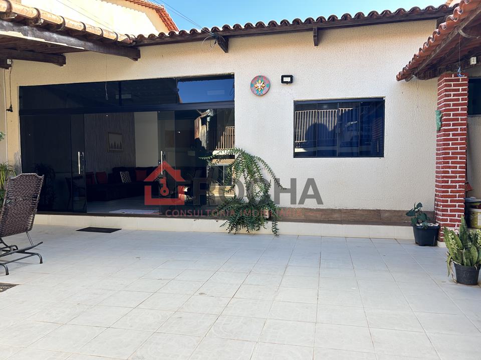 Quadra 6 - Quadra 6 - Casa térrea, 4 quartos, aceito financiamento e casa menor valor — foto 1