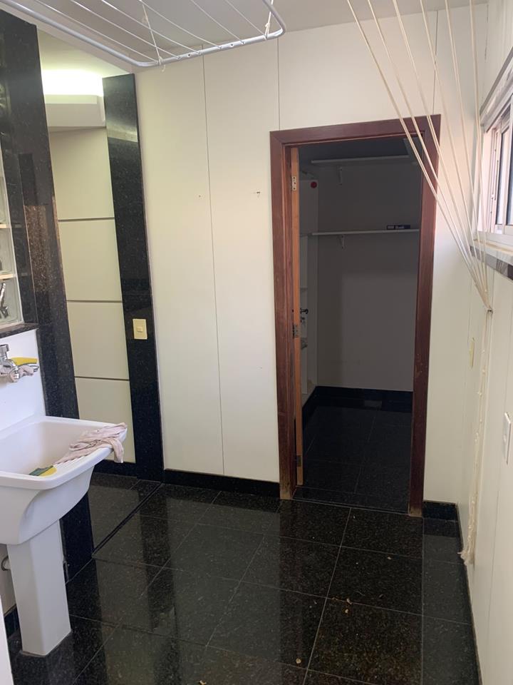 SQS 304 Bloco I - LINDO APARTAMENTO COM 3 QTOS AC/ PROPOSTA — foto 8