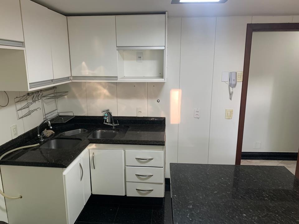 SQS 304 Bloco I - LINDO APARTAMENTO COM 3 QTOS AC/ PROPOSTA — foto 6