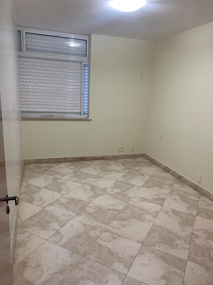 SQS 304 Bloco I - LINDO APARTAMENTO COM 3 QTOS AC/ PROPOSTA — foto 11